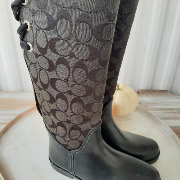 COACH RAINBOOTS BLACK/BROWN SIGNATURE C